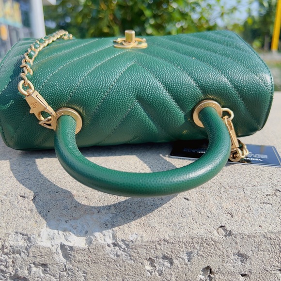 Chanel Small Chevron Coco Handle Green - Picture 3 of 7